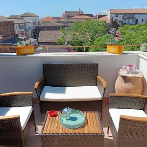 A Casuzza Al Centro,con Terrazzino Privato , Aeroporto di Catania Fontana Rossa Italia